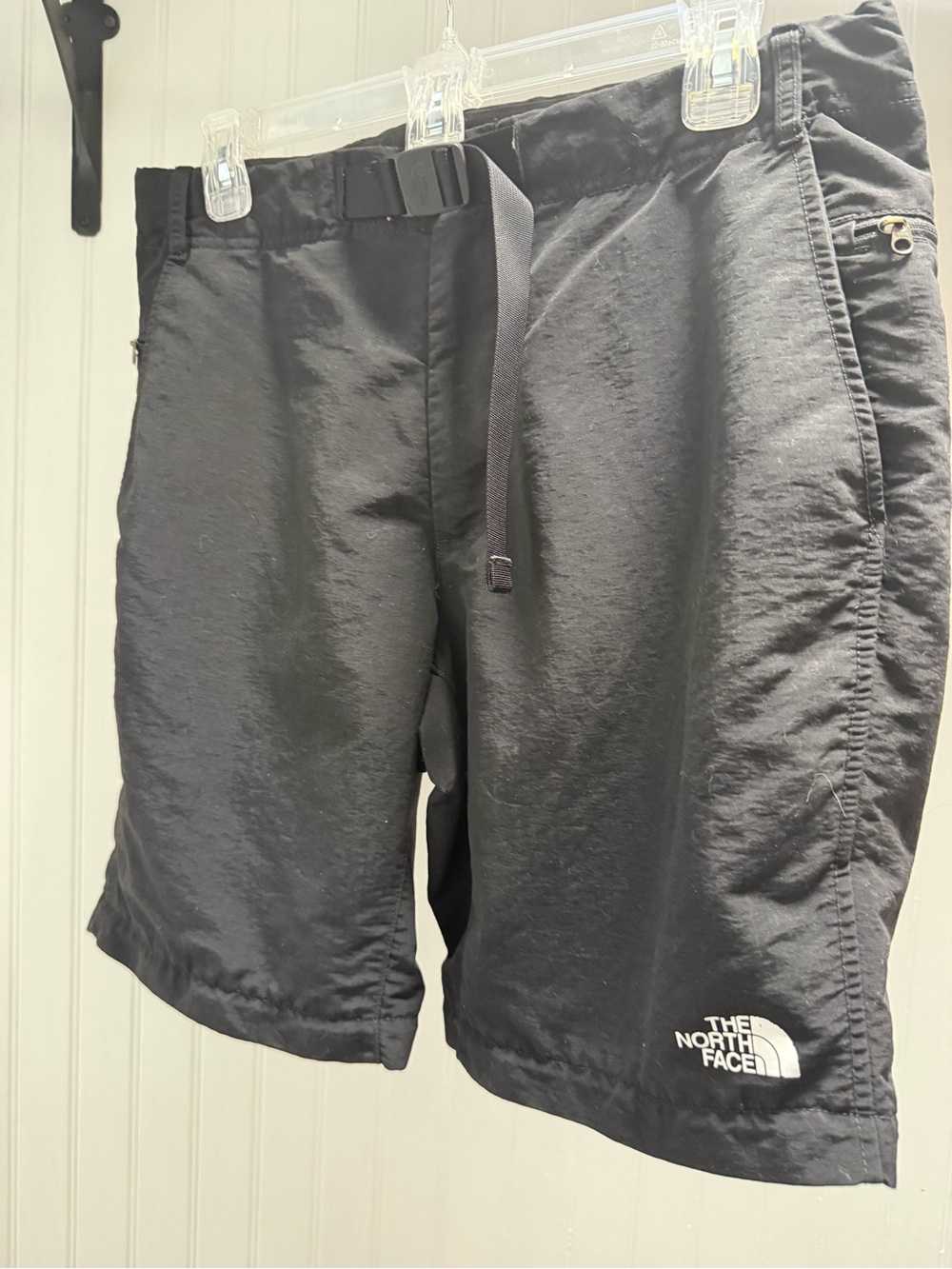 The North Face Men's Black Lightweight Hiking Shorts 32 waist , 9 inside leg